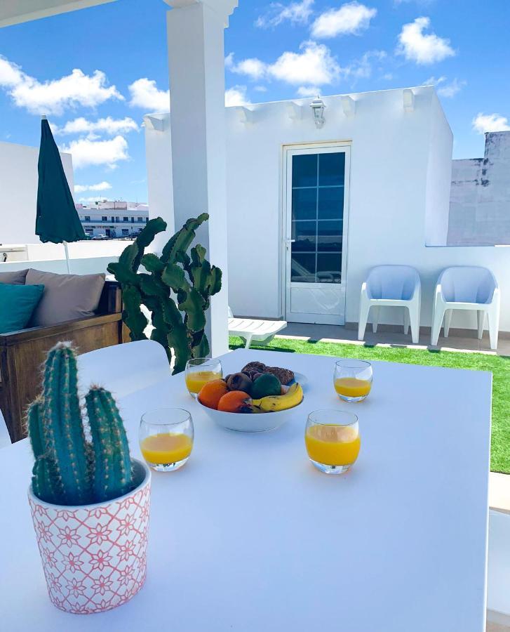 Bahia La Santa Apartments Lanzarote 外观 照片